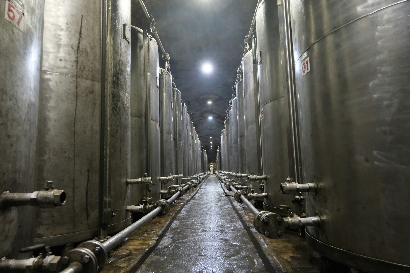 Corridor between stainless tanks